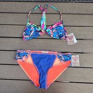 TYR Women's Blue/multi Flor Forest Kai Top & W/free Florina Kiki Bikini Sz M New